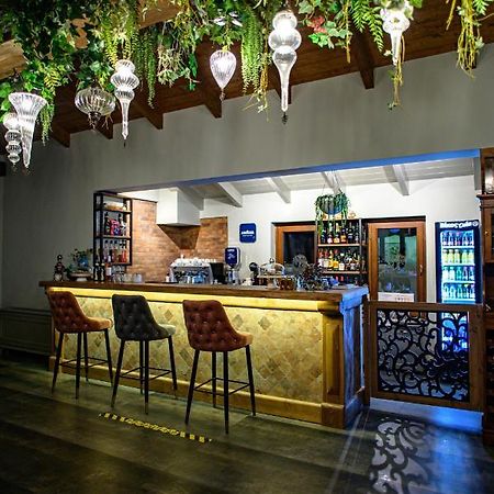 Albero Hotel Perama  Экстерьер фото